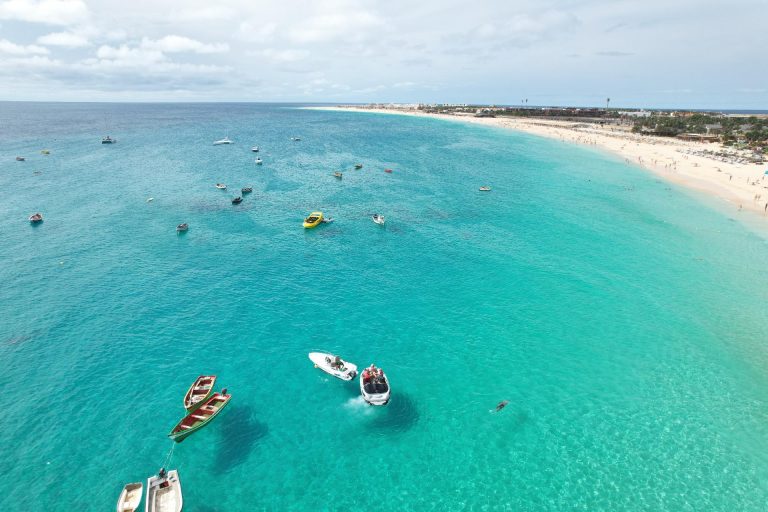 Instagram post from lusoriginalviagens. This post is in position 1.