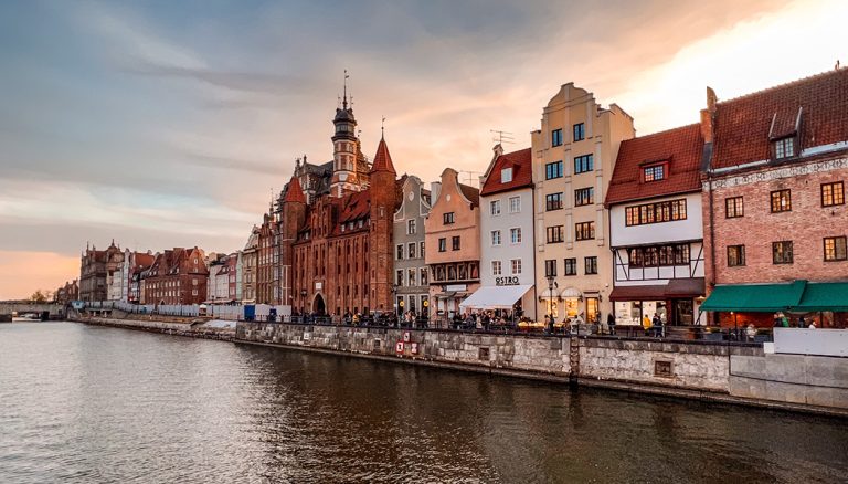 Instagram post from lusoriginalviagens. This post is in position 2.