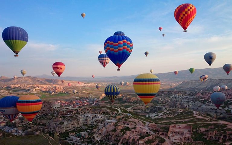 Instagram post from lusoriginalviagens. This post is in position 3.